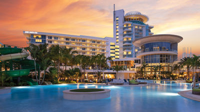 The pool at the Pier Sixty-Six resort, with the original 1965 tower in the background with its Pier Top rotating lounge.