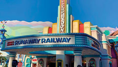 Mickey & Minnie's Runaway Railway takes place in El Capitoon Theater.